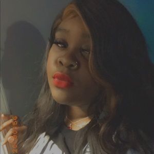 Meet your Posher, Destiny